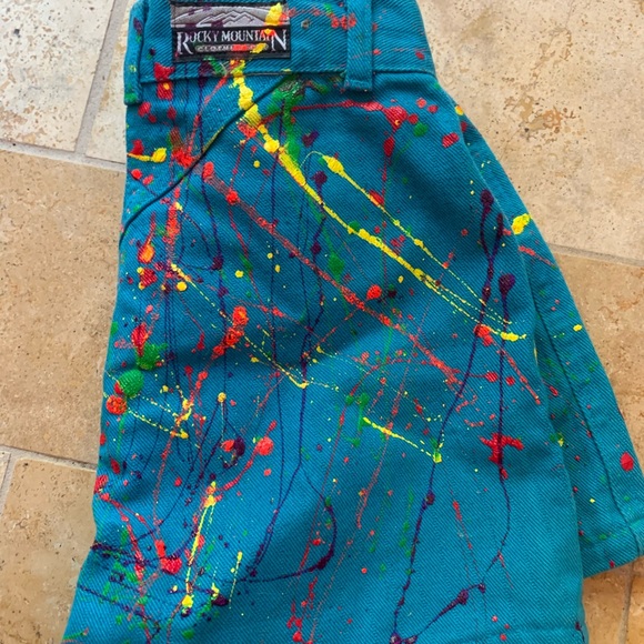 Vintage Rocky Mountain shorts - Picture 2 of 3